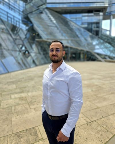Amin Nabizad, Geschäftsführer